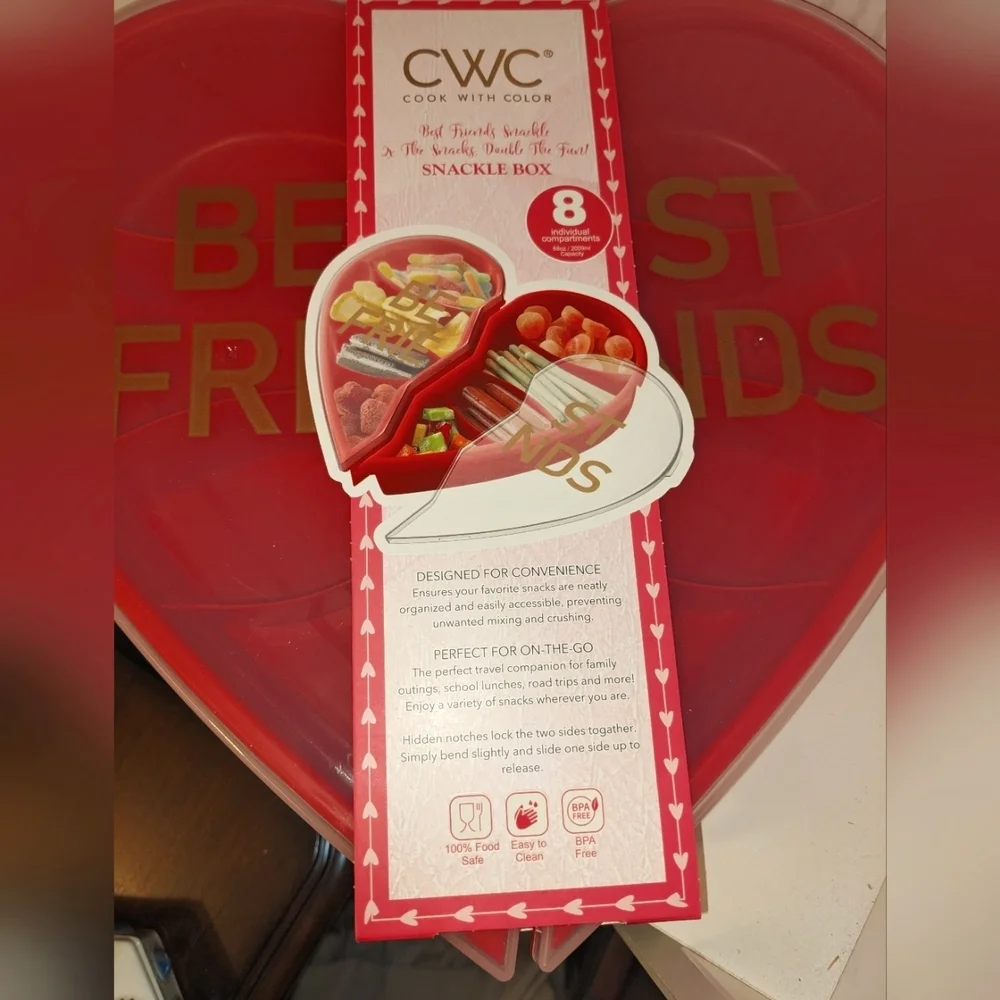 Heart Shape Food Safe BEST FRIENDS Snackle Box Red NEW Travel Snacks Crafts